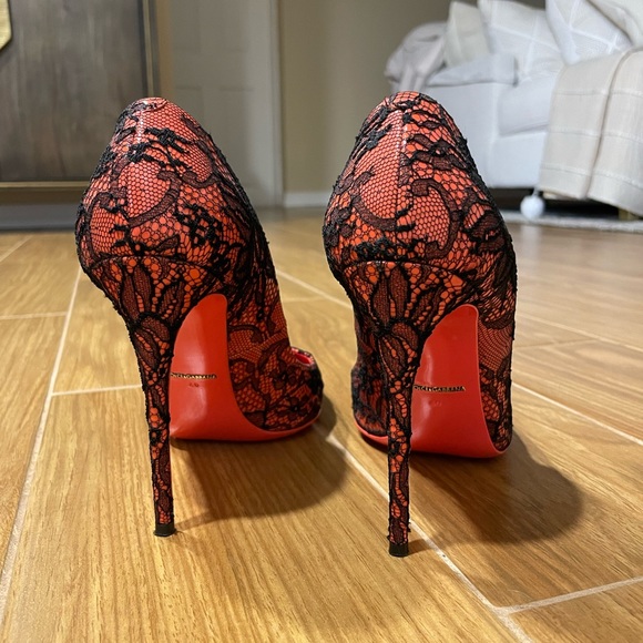 Dolce&Gabbana red and black lace and red bottom high heels dressy shoes - Picture 4 of 8